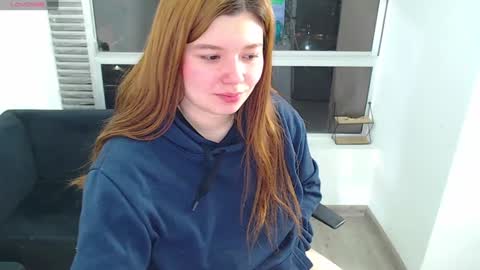 olivia_martine online show from 12-02-24, 08:30