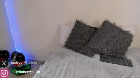 Snapshot of olivia_morryss chatting on 11-21-25, 09:35 IG Im Oliviamorrys X OliviaMorrys online show from 11-21-25, 09:35