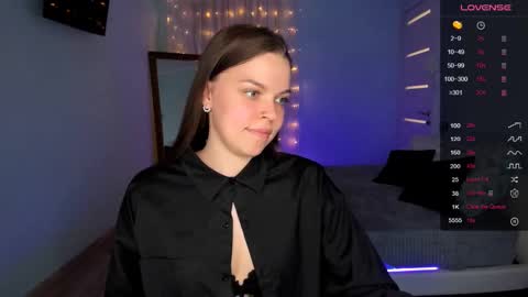 Olivia online show from 02-16-25, 09:37