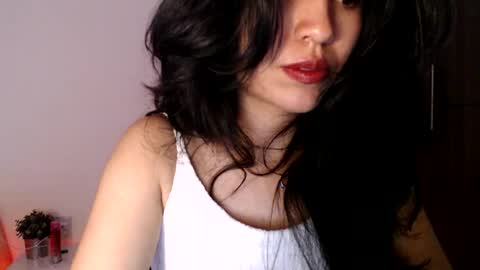 oliviaaa__ online show from 02-19-25, 12:46