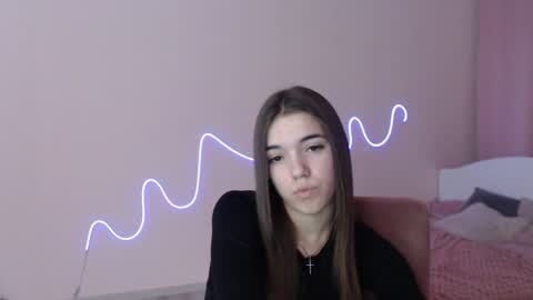 Olivia online show from 12-11-24, 06:31