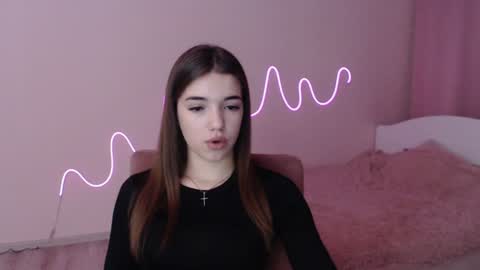 Olivia online show from 12-12-24, 02:33