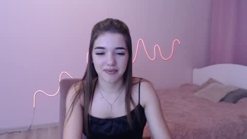 Olivia online show from 12-24-24, 07:00