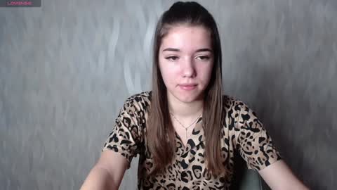 Olivia online show from 01-03-25, 11:03