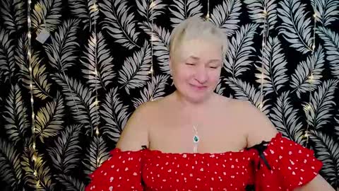 Kelly online show from 01-05-25, 03:13