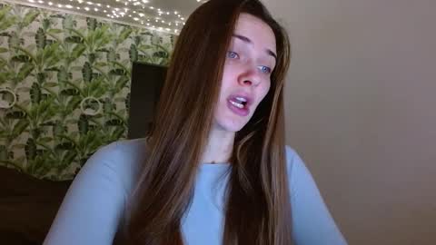 Olivia online show from 01-07-26, 05:21