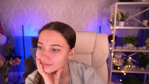 Olivia online show from 01-17-25, 06:47