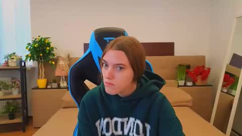 Olli and Stiw online show from 02-05-26, 09:14