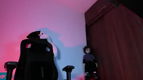     online show from 02-16-25, 06:54