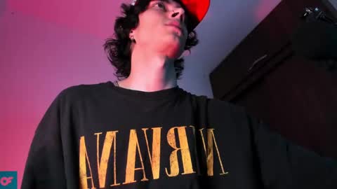     online show from 02-24-25, 04:38