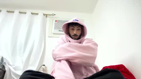 omarsami998 online show from 01-19-25, 01:43