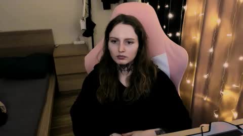 on_yxxx online show from 09-29-25, 08:02