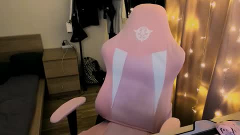 on_yxxx online show from 10-03-25, 09:34