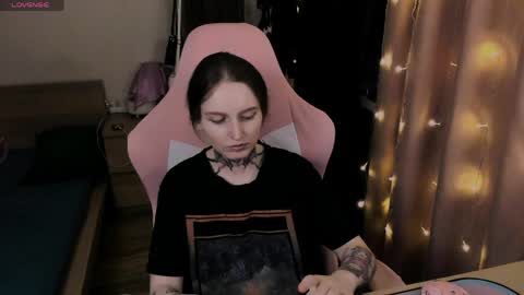 on_yxxx online show from 04-02-26, 08:39