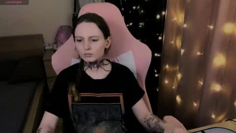 on_yxxx online show from 04-12-26, 08:03