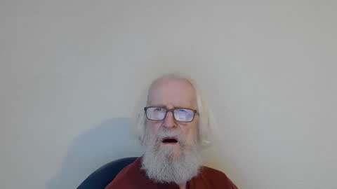 Snapshot of onanister chatting on 10-09-25, 06:55 Somewhere over the rainbow online show from 10-09-25, 06:55