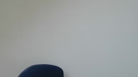 Snapshot of onanister chatting on 11-11-25, 07:52 Somewhere over the rainbow online show from 11-11-25, 07:52