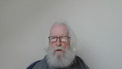 Snapshot of onanister chatting on 11-22-25, 03:22 Somewhere over the rainbow online show from 11-22-25, 03:22