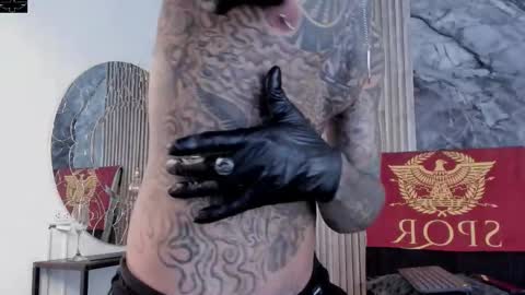     ... online show from 10-10-25, 07:24