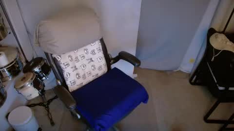 ondoko1234 online show from 11-01-25, 07:38