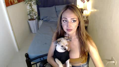 Pearl online show from 01-30-25, 04:24