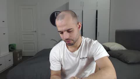 onebestlover online show from 01-27-25, 09:02