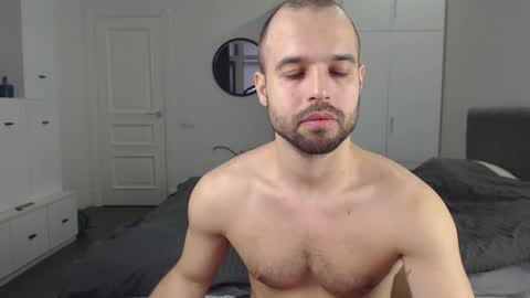 onebestlover online show from 02-05-25, 07:50