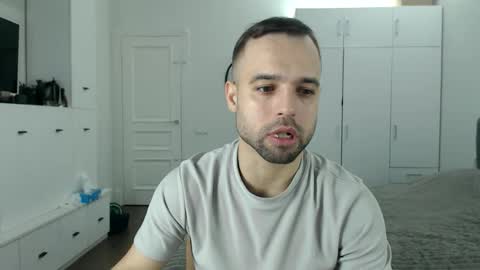 onebestlover online show from 04-06-26, 08:26