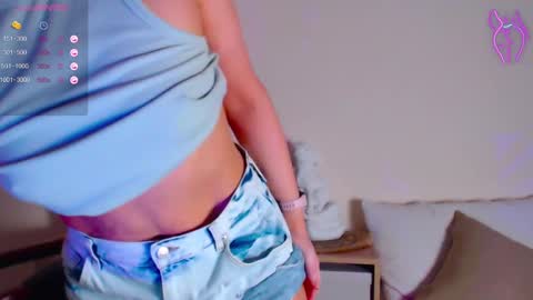  ONLINE   online show from 02-25-25, 04:46