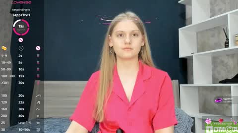 Snapshot of onelovelyalice chatting on 03-10-25, 05:29 onelovelyalice online show from 03-10-25, 05:29