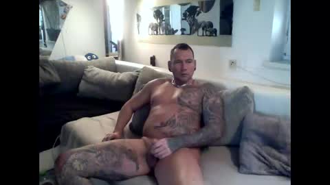 Snapshot of onepussycock chatting on 01-30-25, 09:25 .....mICha..... online show from 01-30-25, 09:25