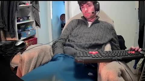 onesieboyx online show from 02-18-25, 07:54