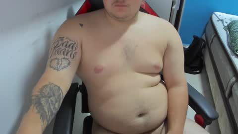 Snapshot of onewhiteboichub chatting on 10-03-25, 02:25 Andres INDEPENDENT MODEL online show from 10-03-25, 02:25