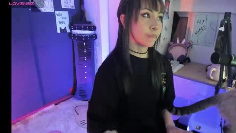 Snapshot of oni_dakotta chatting on 10-09-25, 11:52 oni_dakotta online show from 10-09-25, 11:52