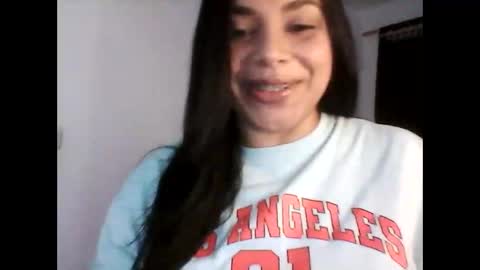 Snapshot of onix_eli chatting on 10-11-25, 06:39 onix_eli online show from 10-11-25, 06:39