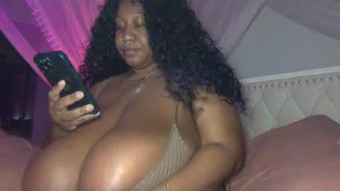 onlineerica online show from 11-18-25, 03:56