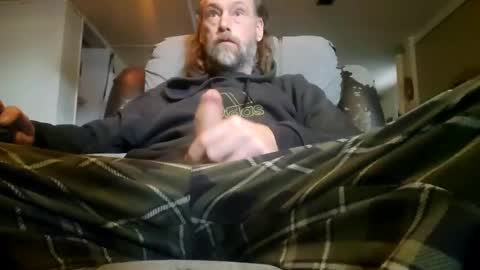 Snapshot of only01love chatting on 02-22-25, 08:09 only01love online show from 02-22-25, 08:09