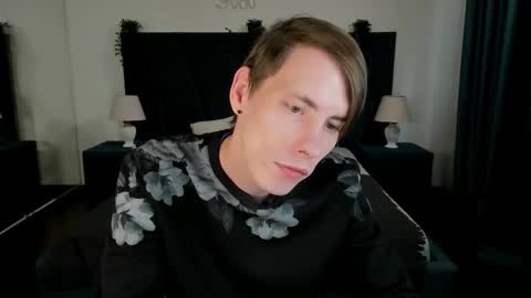 Snapshot of only_eric chatting on 01-13-26, 09:58 Erick online show from 01-13-26, 09:58