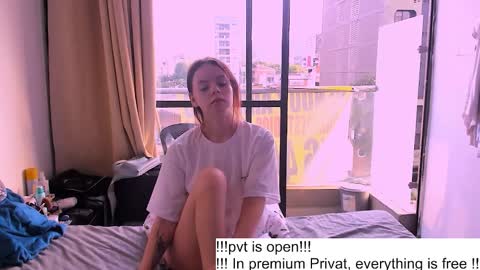 only_sarah1 online show from 10-20-25, 09:37