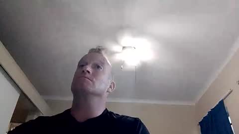 For me to know online show from 10-19-25, 04:35