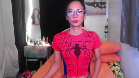 Samantha - DONT FORGET TO FOLLOW AND GIVE ME THUMBS UP online show from 10-30-25, 01:40