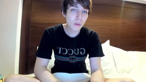 Snapshot of onlysergio chatting on 12-20-24, 01:25 Sergio online show from 12-20-24, 01:25