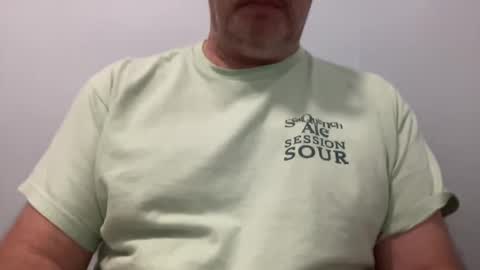 Snapshot of onthedlhere chatting on 12-26-24, 03:31 onthedlhere online show from 12-26-24, 03:31