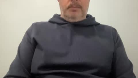 Snapshot of onthedlhere chatting on 12-29-24, 02:52 onthedlhere online show from 12-29-24, 02:52