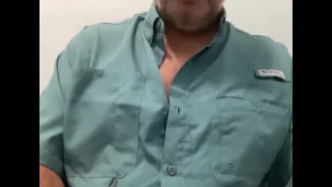 Snapshot of onthedlhere chatting on 09-17-25, 01:46 onthedlhere online show from 09-17-25, 01:46