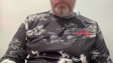 Snapshot of onthedlhere chatting on 11-17-25, 03:18 onthedlhere online show from 11-17-25, 03:18