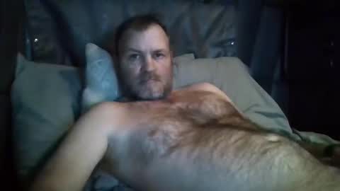 Snapshot of onthemove03 chatting on 11-10-25, 03:27 onthemove03 online show from 11-10-25, 03:27