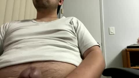 Snapshot of ooiskyfalloo chatting on 03-31-26, 05:19 ooiskyfalloo online show from 03-31-26, 05:19