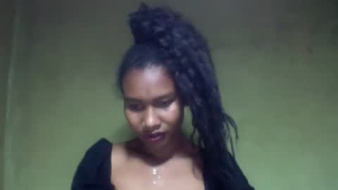 oolyette online show from 09-22-25, 03:36