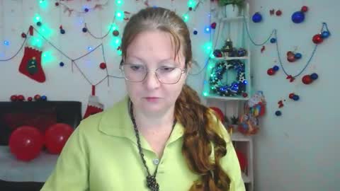 Vanessa online show from 12-22-25, 05:59